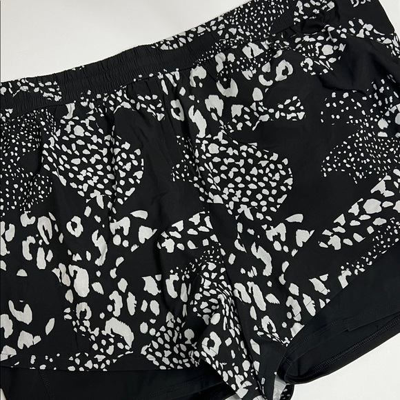 DSG Pants - NWT DSG 2X Women’s Monochrome Athletic Shorts